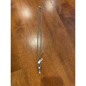 Premier designs, beautiful pendant/necklace